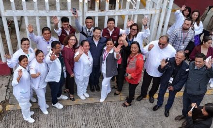 Fortalece Martí Batres primer nivel de atención del ISSSTE en Veracruz con La Clínica es Nuestra