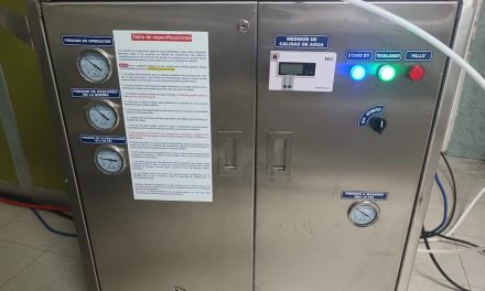 Clínica Hospital del ISSSTE en Uruapan, Michoacán, adquiere nuevo equipo portátil para hemodiálisis