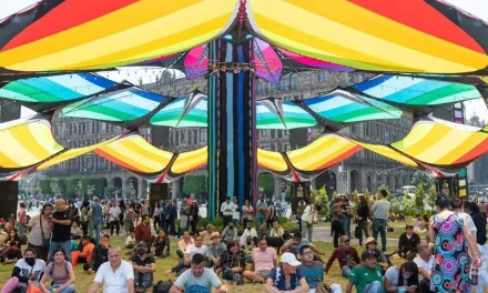 “Contigo mi vida es mejor”: Condones gratis, salud sexual y concierto en el Zócalo