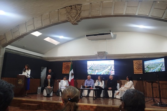 Coinciden Saldaña y Lonardoni en forma de transformar agua y espacio público en Ciudad de México