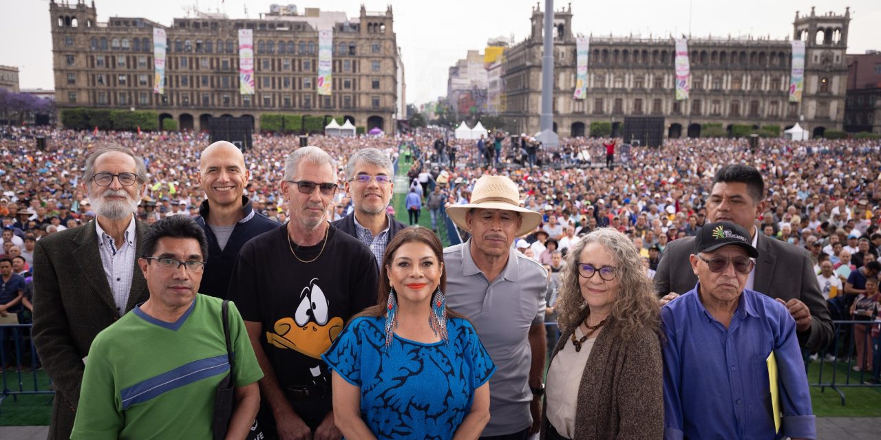 Entrega Clara Brugada apoyos a 20 mil hombres de 60 a 64 años de edad, la meta en 2026 es cubrir 154 mil apoyos