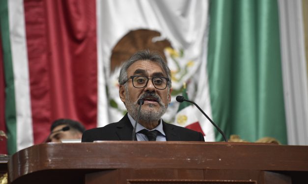 Presentan iniciativa contra cobros excesivos por parte de las instituciones bancarias