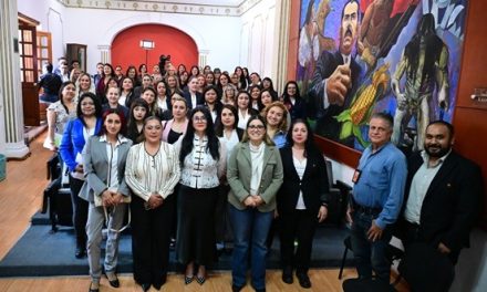 Congresistas de MORENA se reúnen con trabajadoras del Metro
